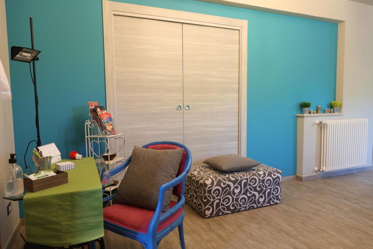 Hotel La Stanza dei Colori Aci Bonaccorsi Esterno foto
